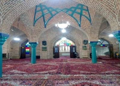 نمایی از مسجد تاریخی پیربالای مرند نمایی از مسجد تاریخی پیربالای مرند
